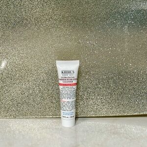 5 for $25 item 🌺 Mini Kiehl's Ultra Facial Barrier Hydrating Cleanser